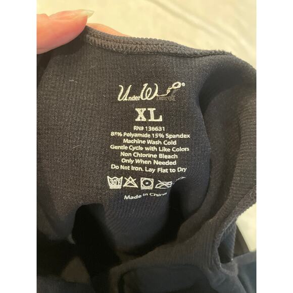 UNDERWHERE Built-In Padded Bra Shapewear Tank Top Size XL Black V Neck - Picture 5 of 5